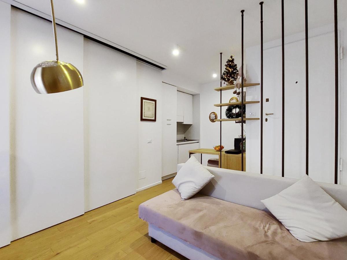 Piazza Di Spagna - Donata, Strollingrome Apartamento *
